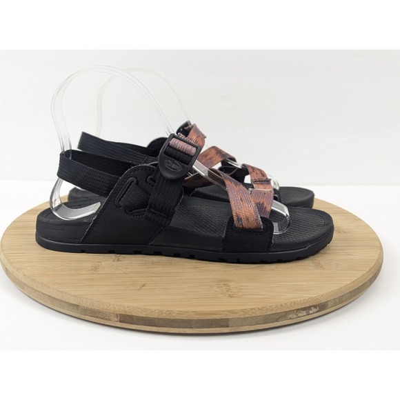 Chaco Lowdown Sport Sandals Womans 7 Black Red Aztec Southwestern Flats Outdoor - Picture 2 of 10